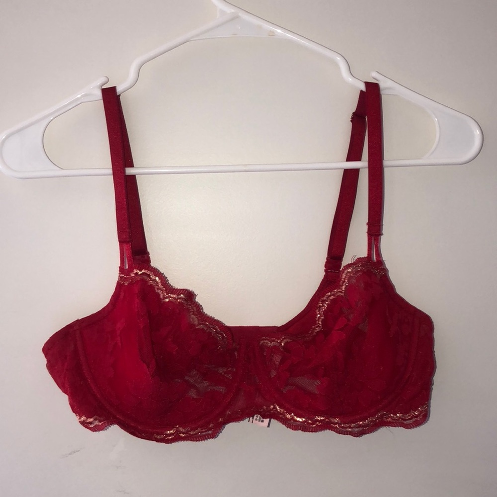 Victoria’s Secret bra